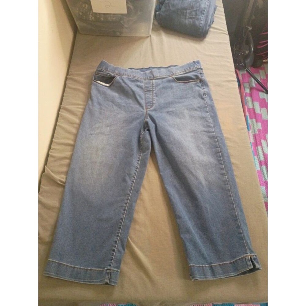 Women's jeans